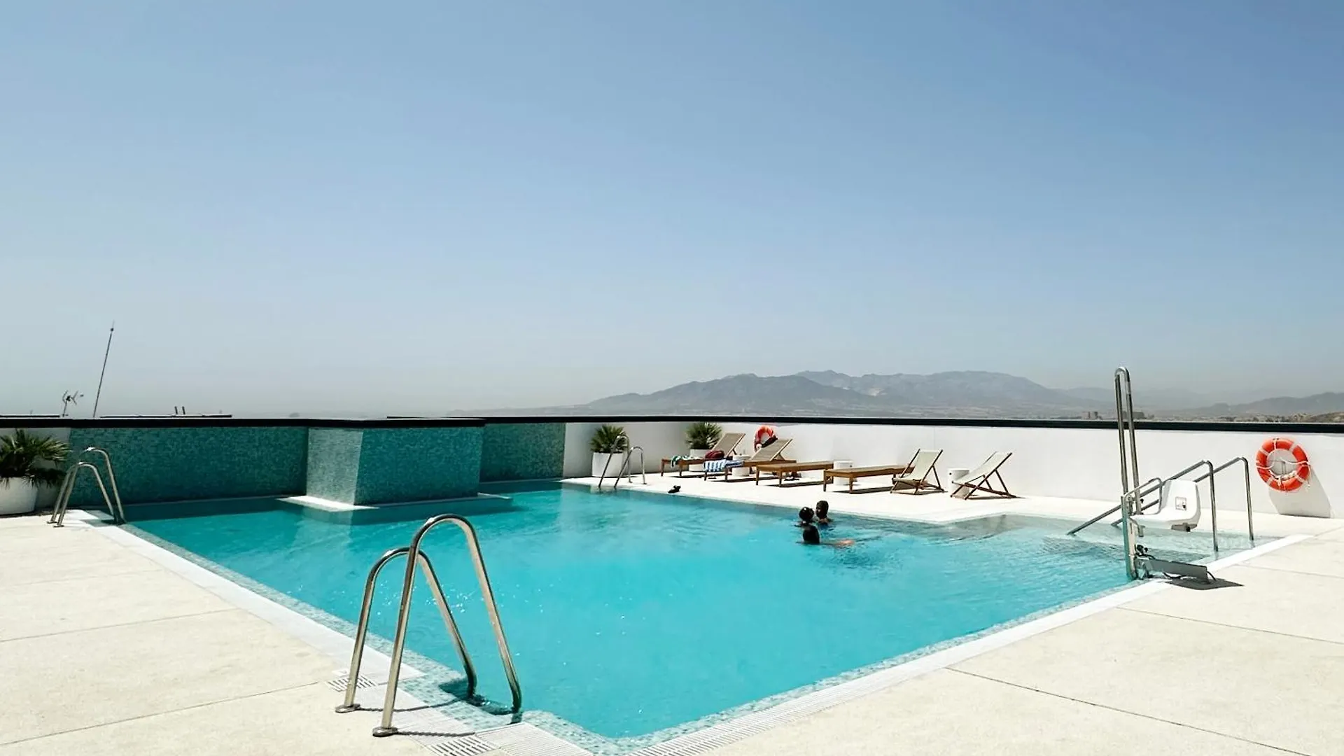 One Bed Apartment On 14 Floor Urban Sky By P&O Malaga