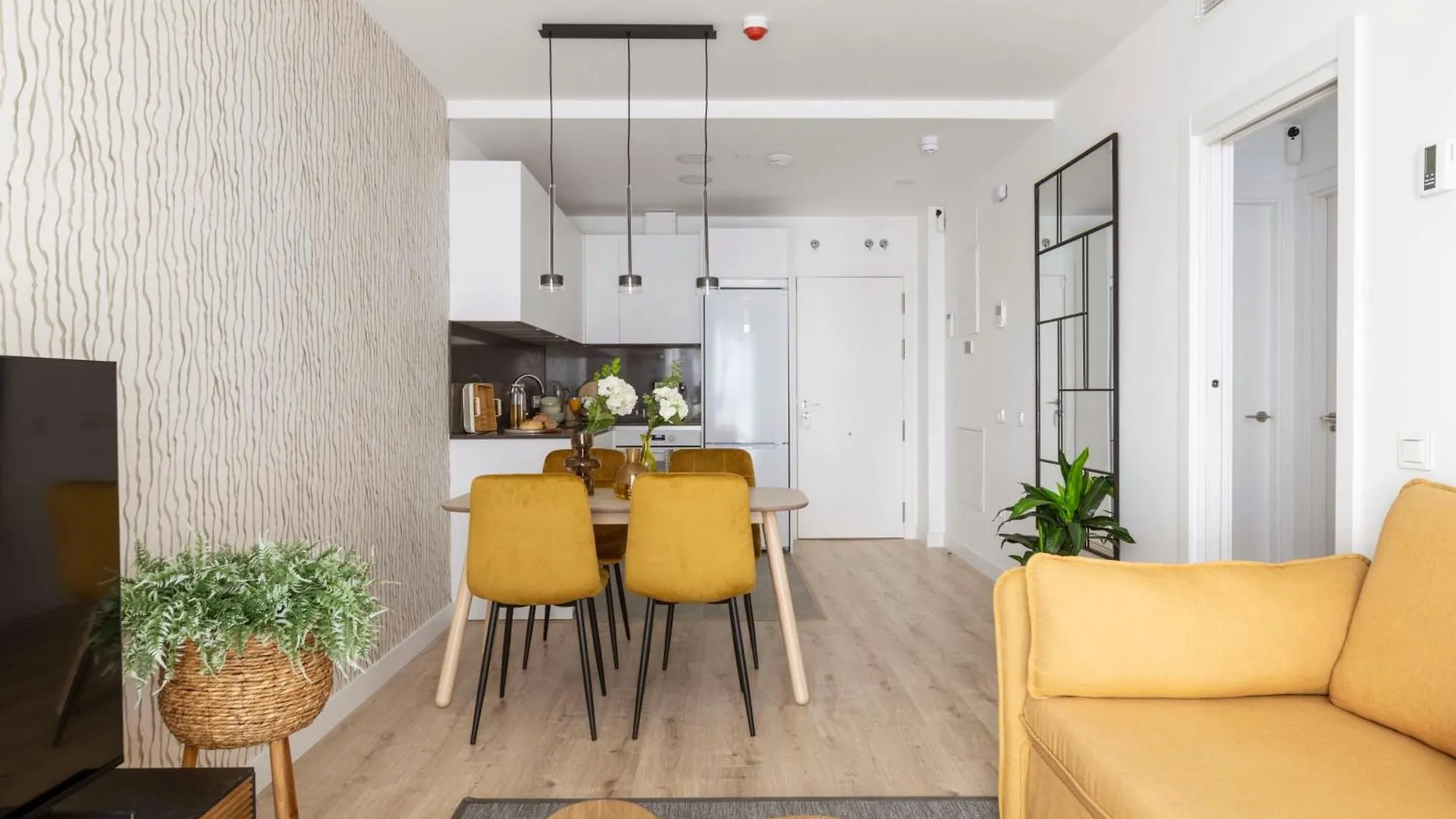 One Bed Apartment On 14 Floor Urban Sky By P&O Malaga